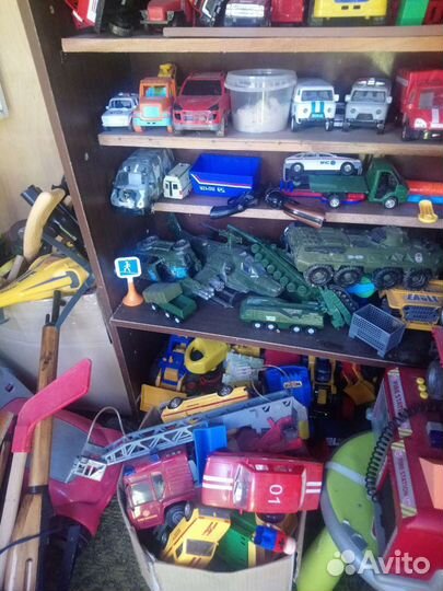 Игрушки