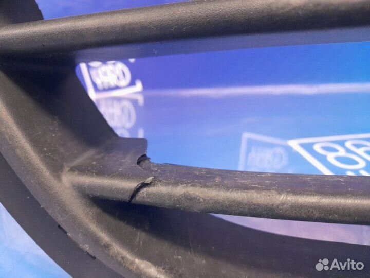 Решетка в бампер Hyundai Ix55 EN G6DA 2011