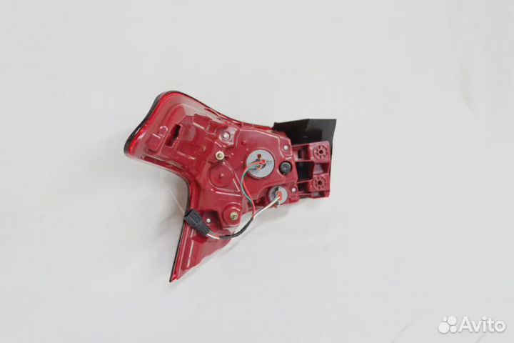 Фонарь правый внешний Hyundai Santa Fe 4 TM