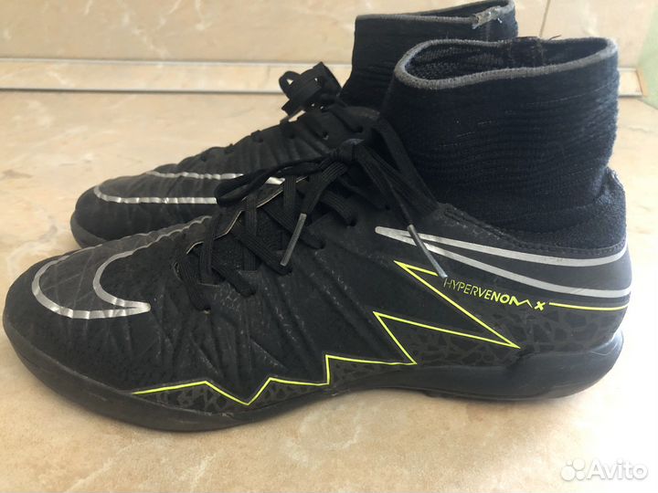 Бутсы nike hypervenom
