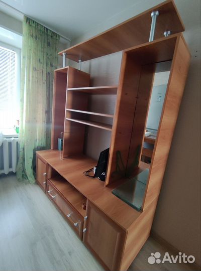 Стенка в гостиную