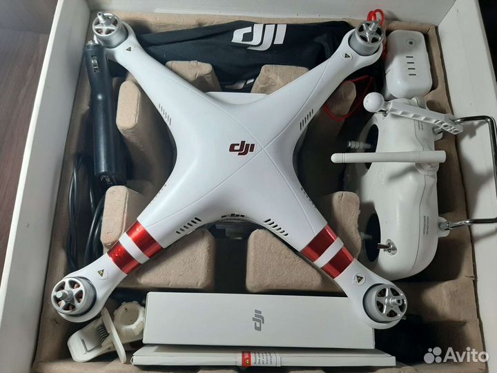 Квадрокоптер Dji phantom 3