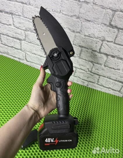 Аккумуляторная цепная пила - сучкорез / новая