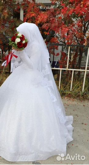 Свадебное платье 44 46
