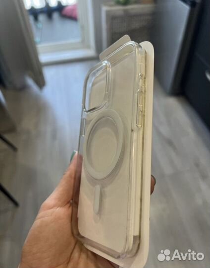 Чехол на iPhone 13 pro