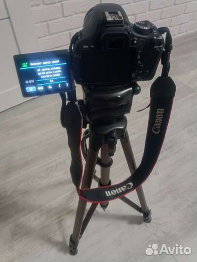 Зеркальный фотоаппаратCanon eos 600d kit EF-S 18-5