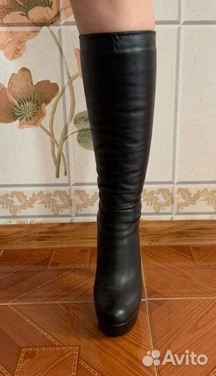 Ботильоны сапоги на танкетке paoletti