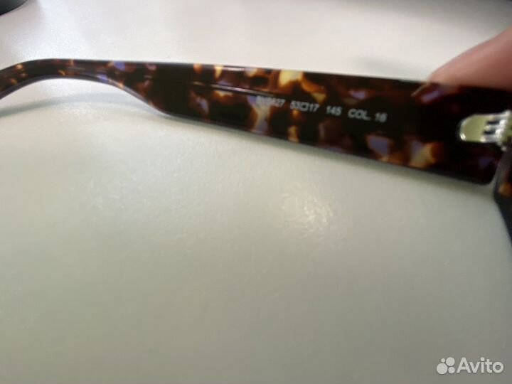 Солнцезащитные очки женские брендовые