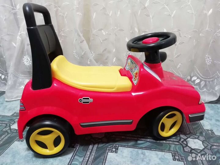Машинка каталка