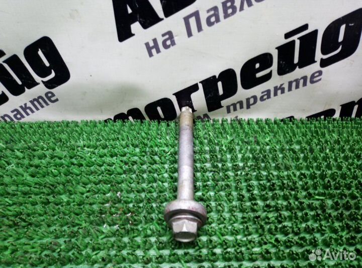 Болт Toyota Camry ACV30 2AZ-FE 2005.06