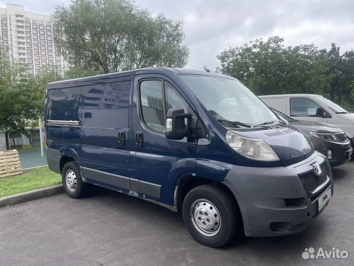 Peugeot Boxer микроавтобус, 2011