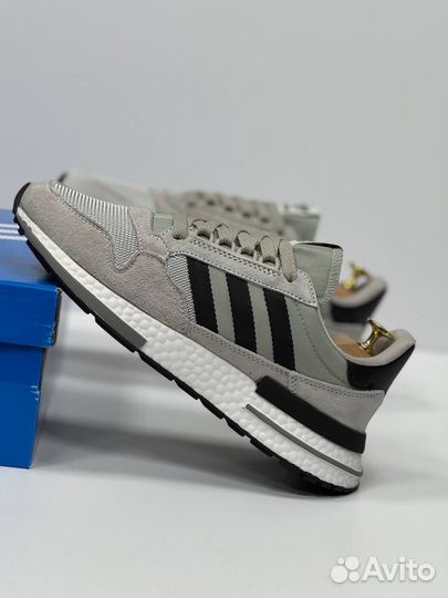 Кроссовки adidas zx