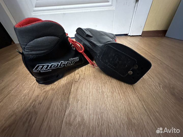 Лыжные ботинки размер 36