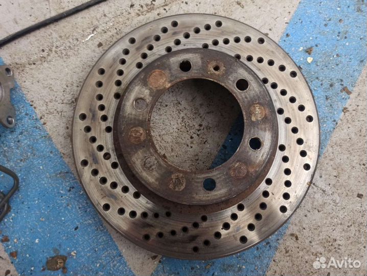 Тормозной диск передний Тойота Хайлюкс 8 1GD-FTV 2