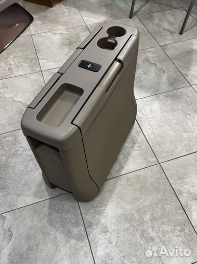 Столик Vito, Viano, W447