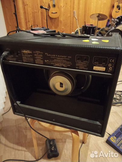 Гитарный усилитель Fender Mustang 3 V2 100ватт