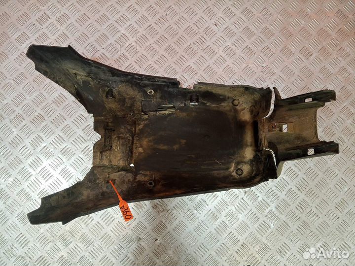 Пластик нижний Honda Dio AF 56