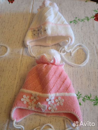 Кроссовки детские. Детские шапочки.Книга