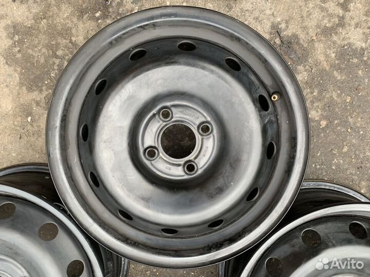 Диски R15 4x100 ET50 Nissan Renault