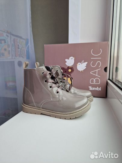 Ботинки для девочки 25