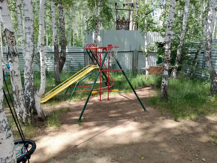 Дом 250 м² на участке 3,7 сот.