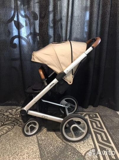 Коляска Mutsy igo