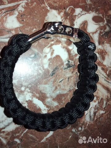 Туристический браслет из паракорда