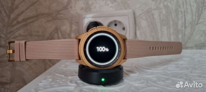 Смарт-часы Samsung Watch 42mm