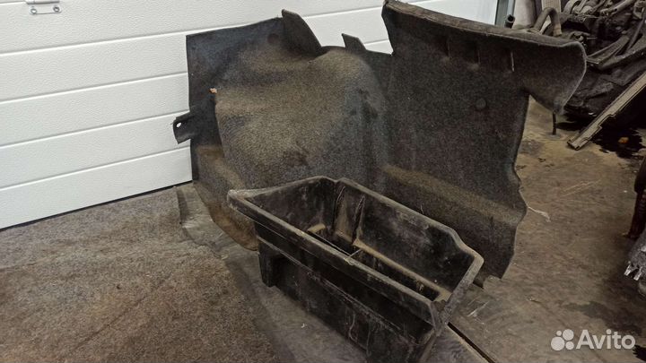 Обшивки багажника бмв е36 седан