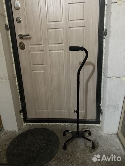 Трость для ходьбы