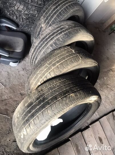 Yokohama Advan db decibel 215/55 R17