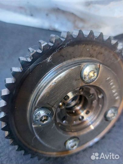 Шестеренка впуск. распр. вала,мерс бенц м271