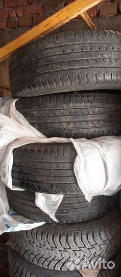 Goodyear EfficientGrip 225/65 R17