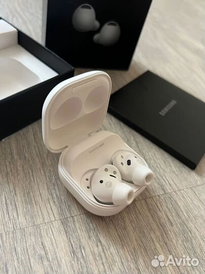 Беспроводные наушники Samsung buds 2 pro