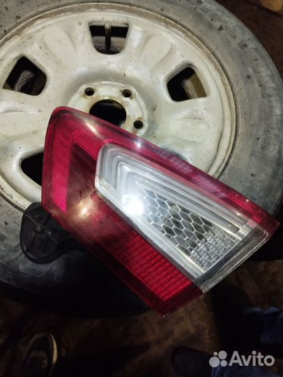 Задний фонарь внутренний форд мондео 4