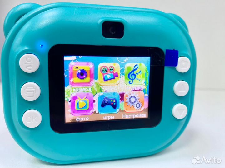 Фотоаппарат с мгновенной печатью