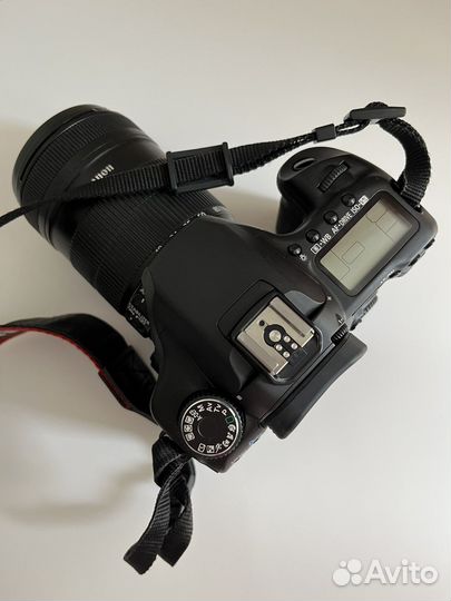 Зеркальный фотоаппарат Canon EOS 40D