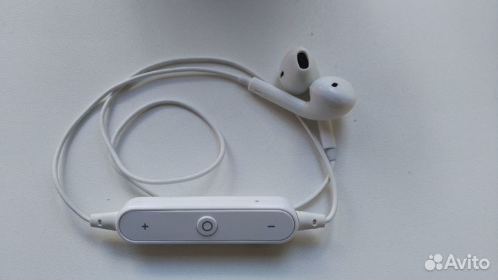 Блютуз наушники