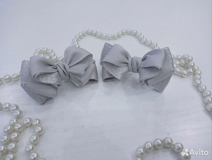 Бантики на первые хвостики. Ручная работа