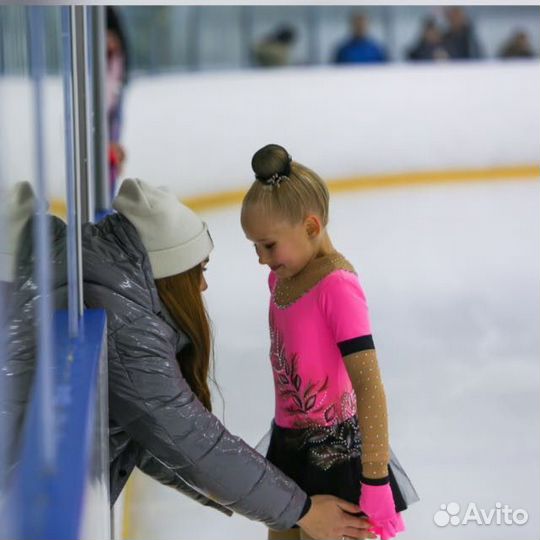 Скольжение (Хоккей), тренер по фигурному катанию