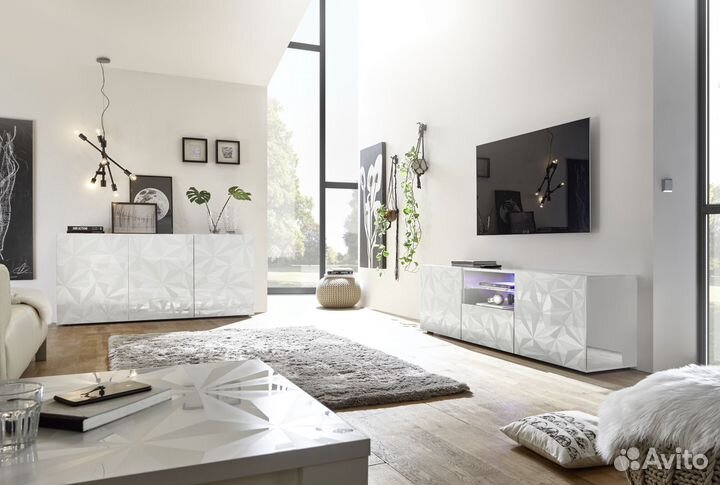 Тумба под телевизор