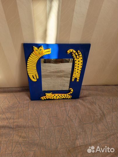 Зеркало настенное