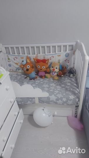 Детская кроватка