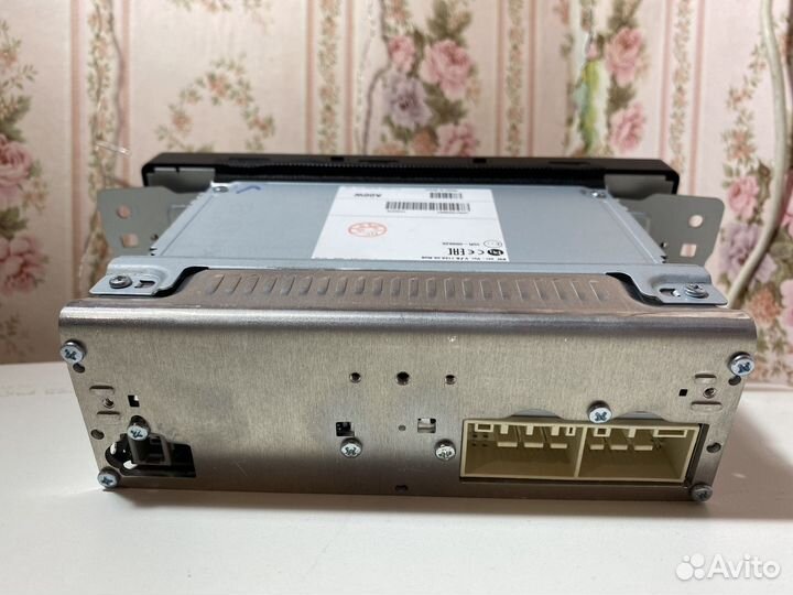 Продам штатную магнитолу на кия Рио 4