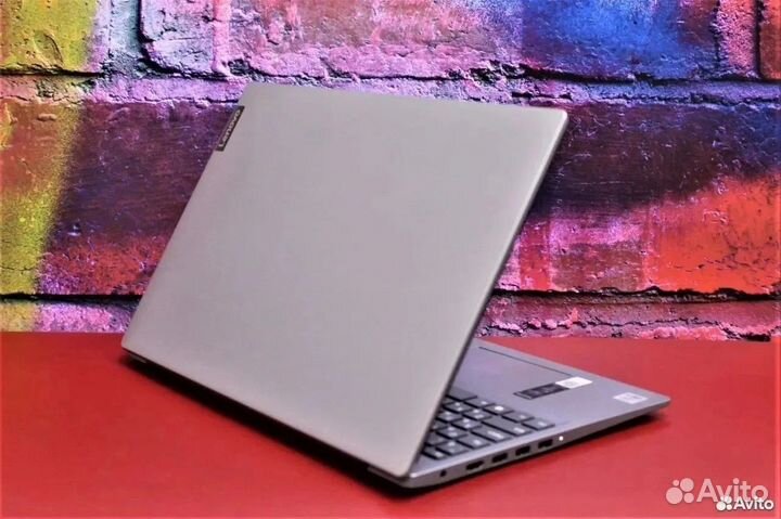 Ноутбук Lenovo / intel / 8GB / SSD