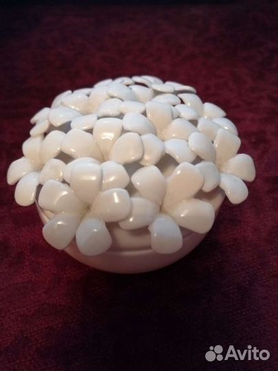 Шкатулка для бижутерии