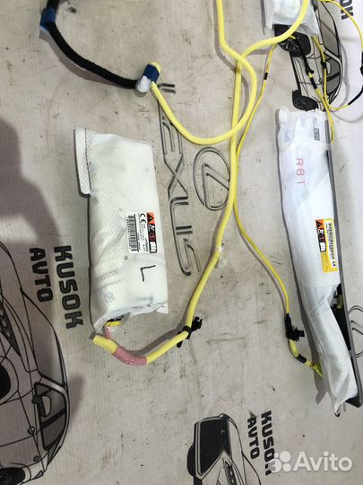 Подушка безопасности задняя левая Lexus Rx4