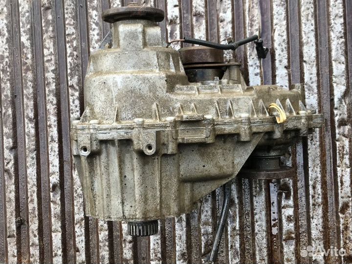 Раздаточная коробка Ssang Yong Rexton 1