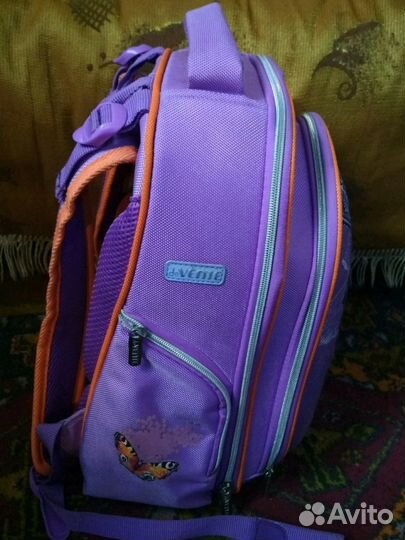 Рюкзак школьный