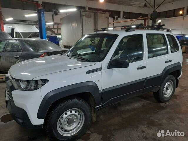 Рейлинги на крышу niva travel